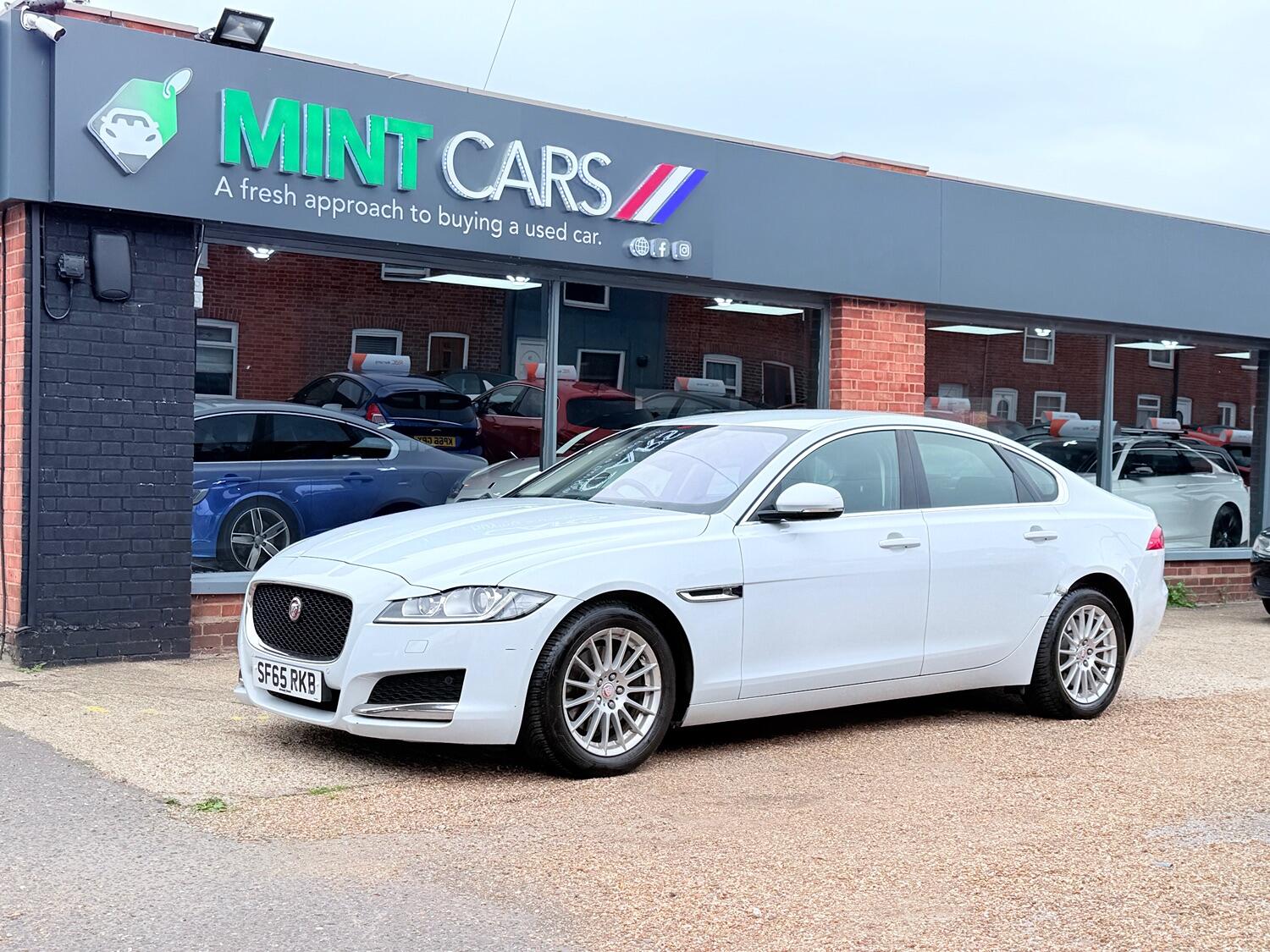 Used Jaguar XF 2016 for sale - 76011469: Photo 2