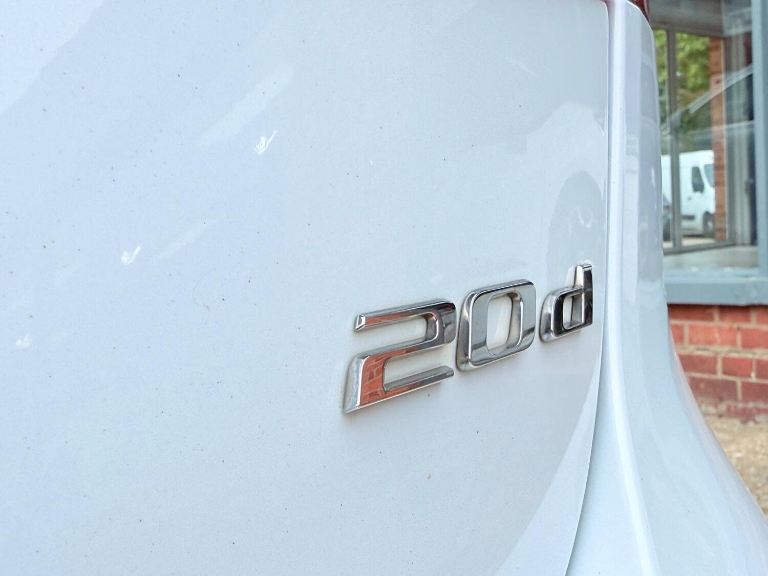 Used Jaguar XF 2016 for sale - 76011469: Photo 27