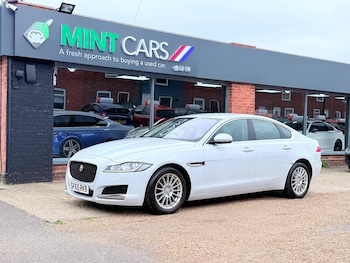 Used Jaguar XF 2016 for sale - 76011469: Photo
