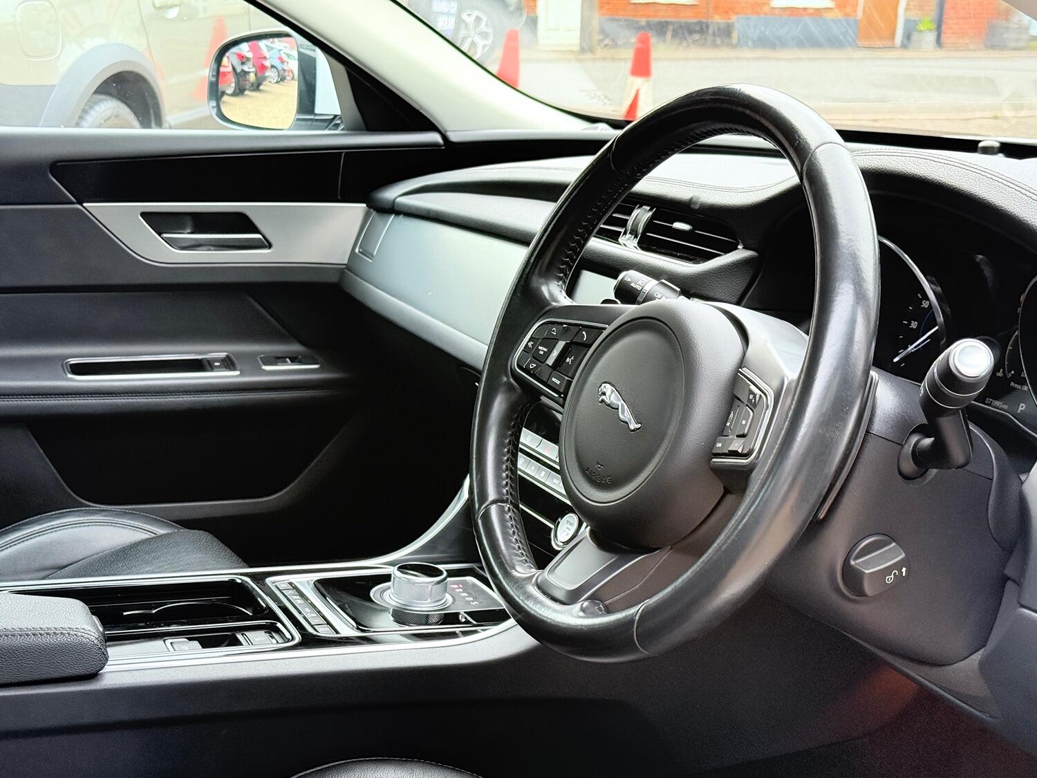 Used Jaguar XF 2016 for sale - 76011469: Photo 30