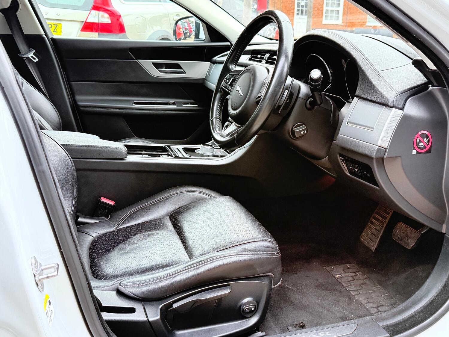 Used Jaguar XF 2016 for sale - 76011469: Photo 31