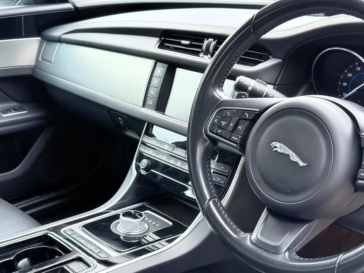 Used Jaguar XF 2016 for sale - 76011469: Photo 34