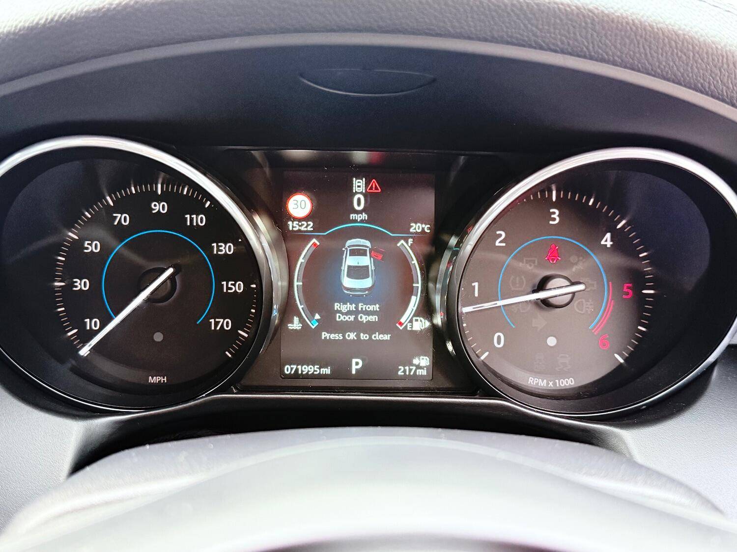 Used Jaguar XF 2016 for sale - 76011469: Photo 38