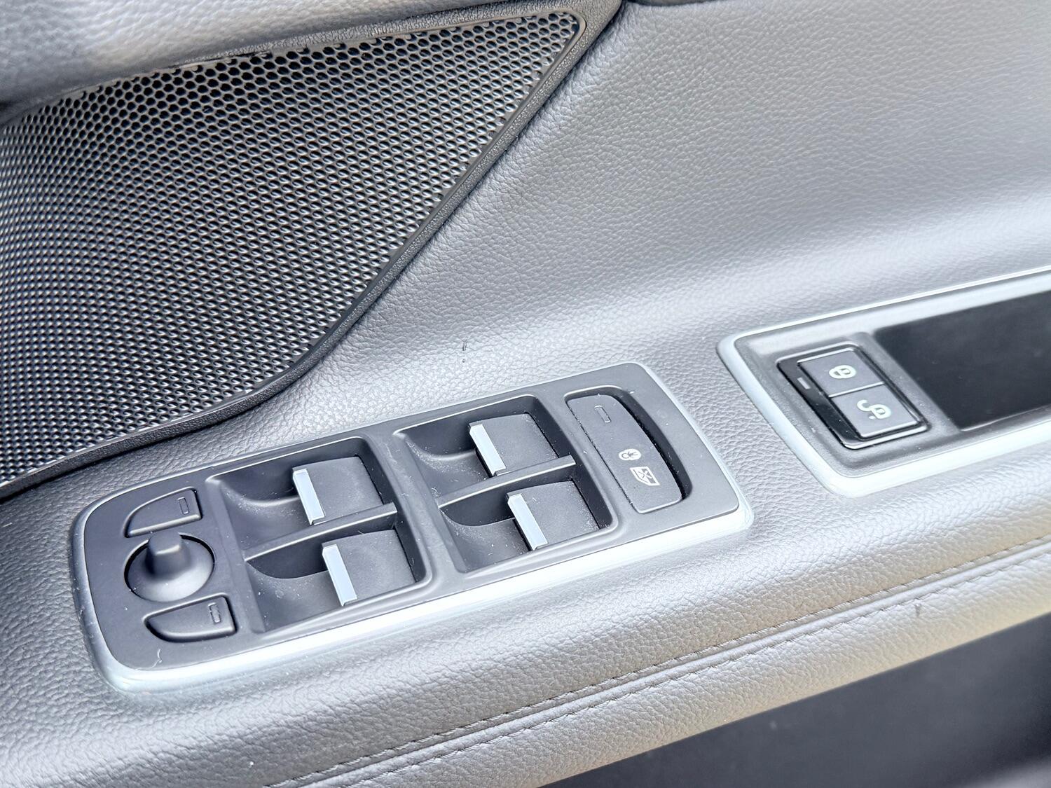 Used Jaguar XF 2016 for sale - 76011469: Photo 49