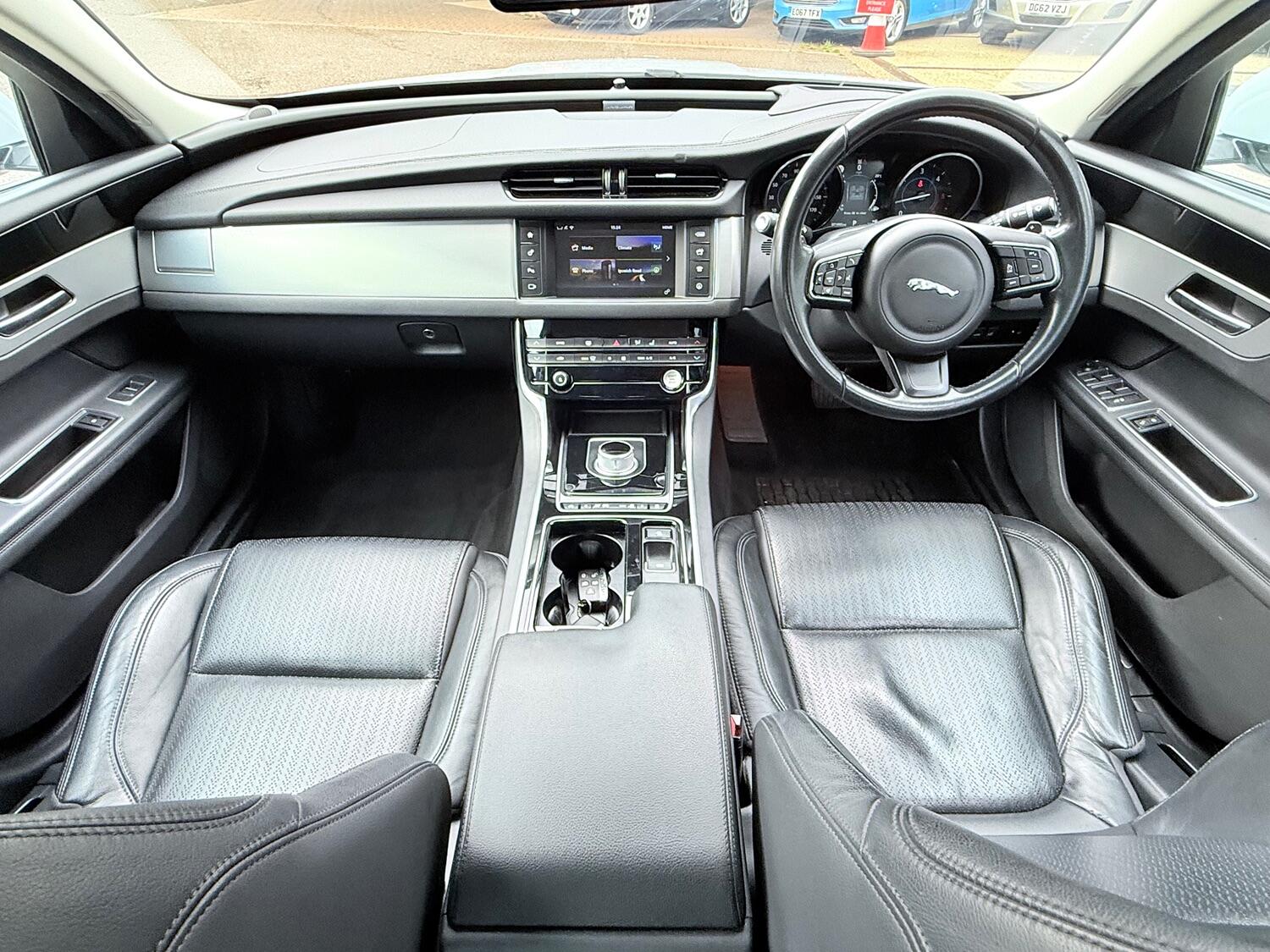 Used Jaguar XF 2016 for sale - 76011469: Photo 52