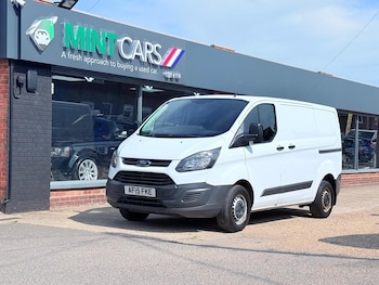Used Ford Transit Custom 2015 for sale - 76107424: Photo