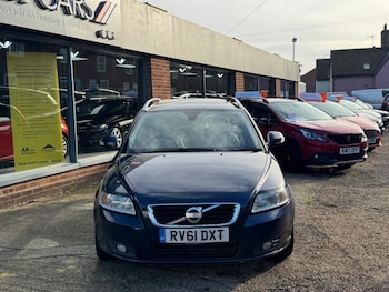 Used Volvo V50 2011 for sale - 76670762: Photo