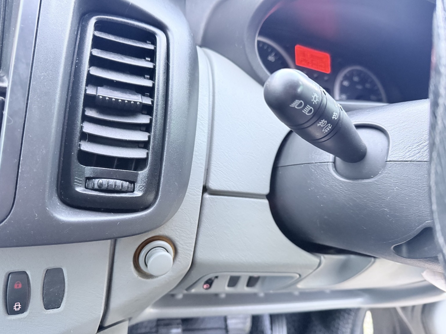 Used Renault Trafic 2012 for sale - 77179722: Photo 44