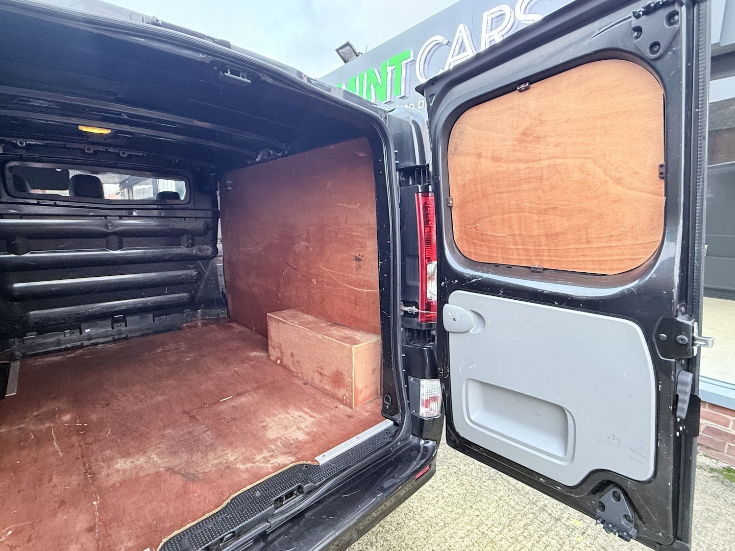 Used Renault Trafic 2012 for sale - 77179722: Photo 60