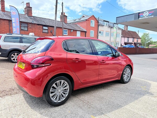 Used Peugeot 208 2015 for sale - 75523612: Photo 11