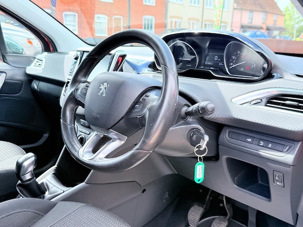 Used Peugeot 208 2015 for sale - 75523612: Photo 31