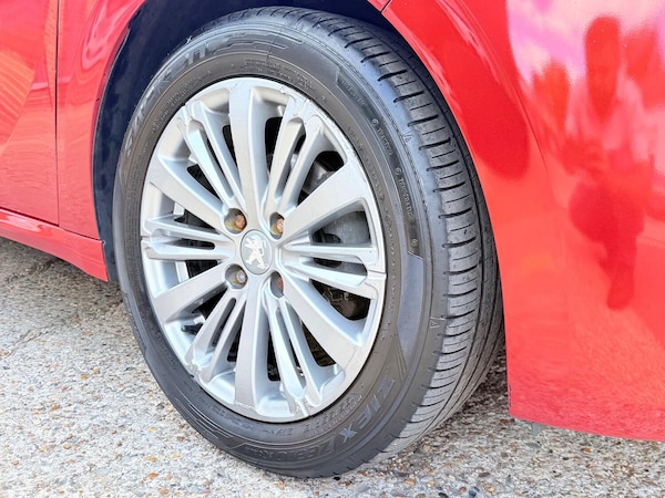 Used Peugeot 208 2015 for sale - 75523612: Photo 66