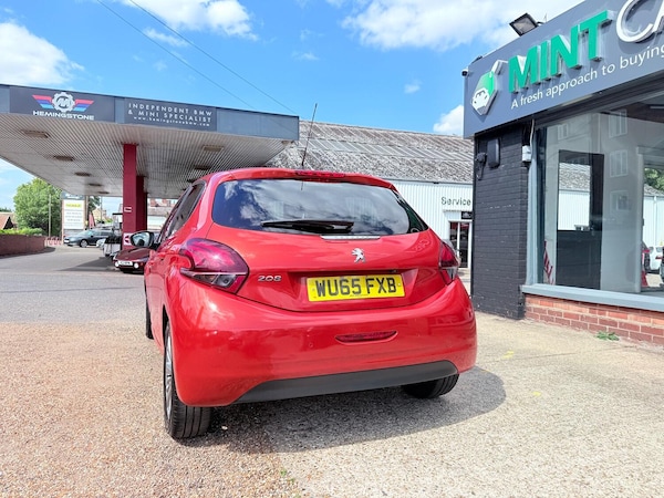 Used Peugeot 208 2015 for sale - 75523612: Photo 8