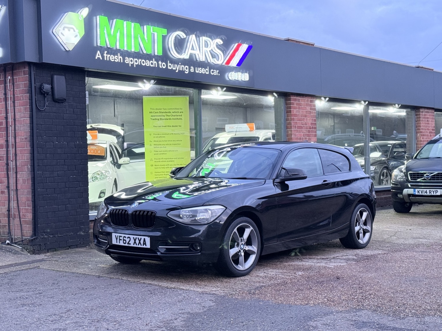 Used BMW 1 Series 2012 for sale - 77453298: Photo 2