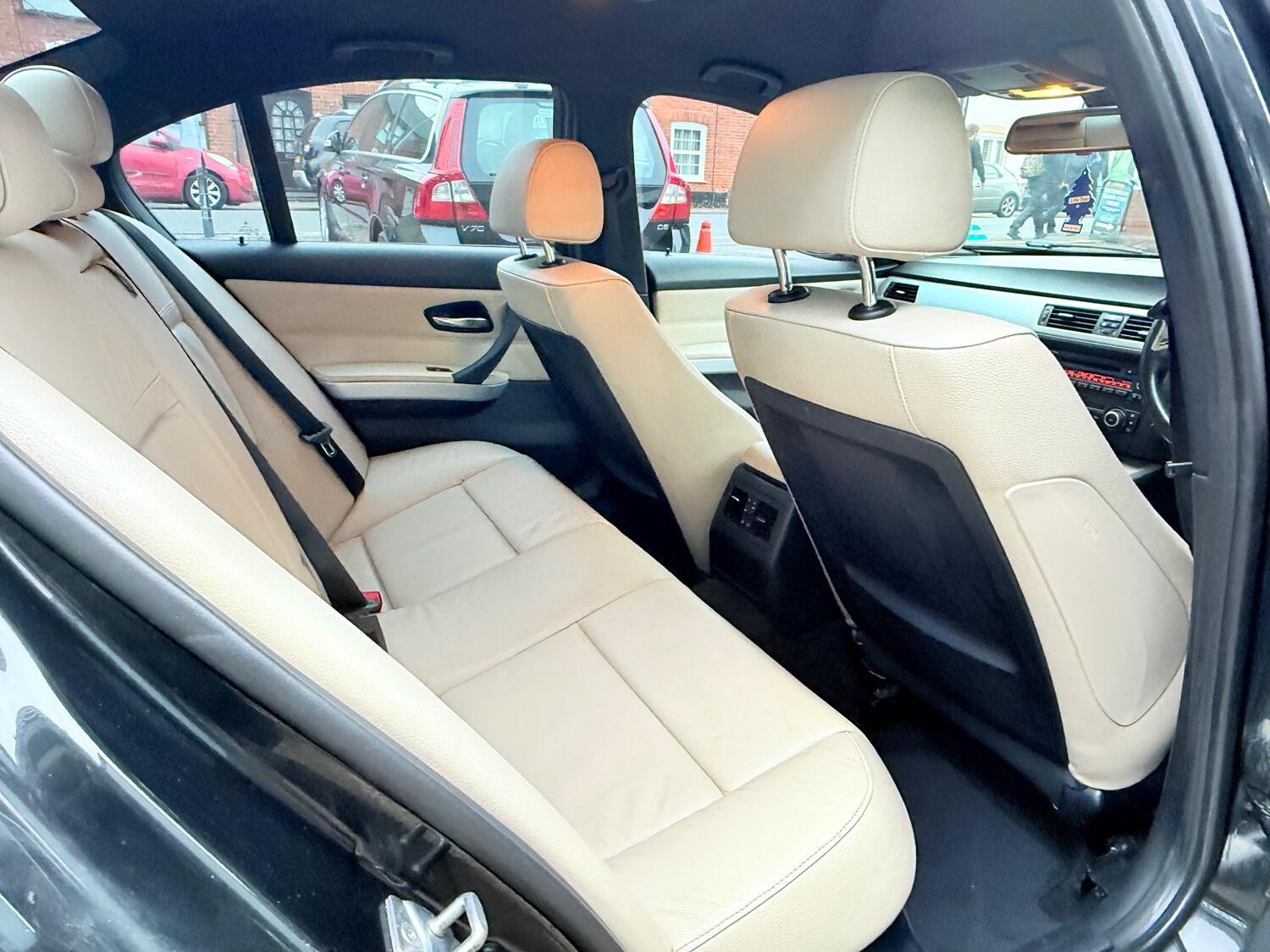 Used BMW 3 Series 2010 for sale - 76242891: Photo 27