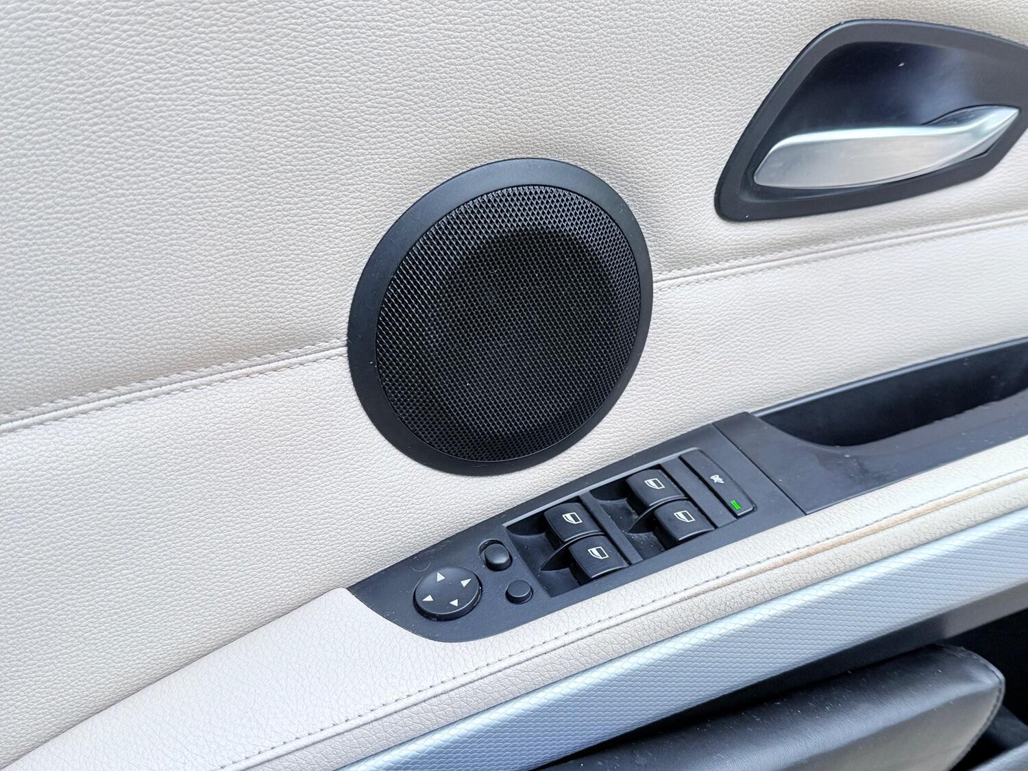 Used BMW 3 Series 2010 for sale - 76242891: Photo 32