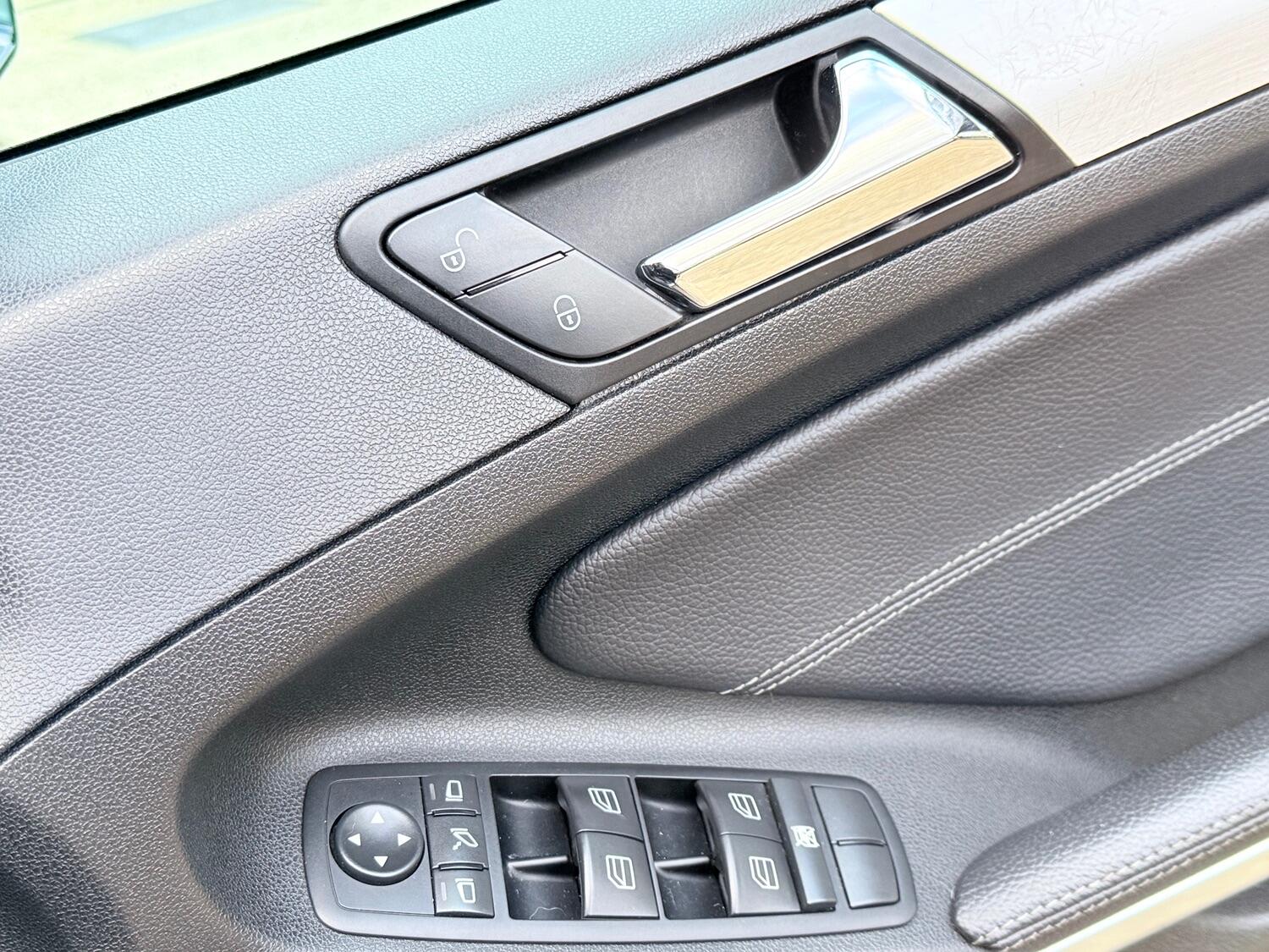 Used Mercedes-Benz M Class 2008 for sale - 76376946: Photo 45