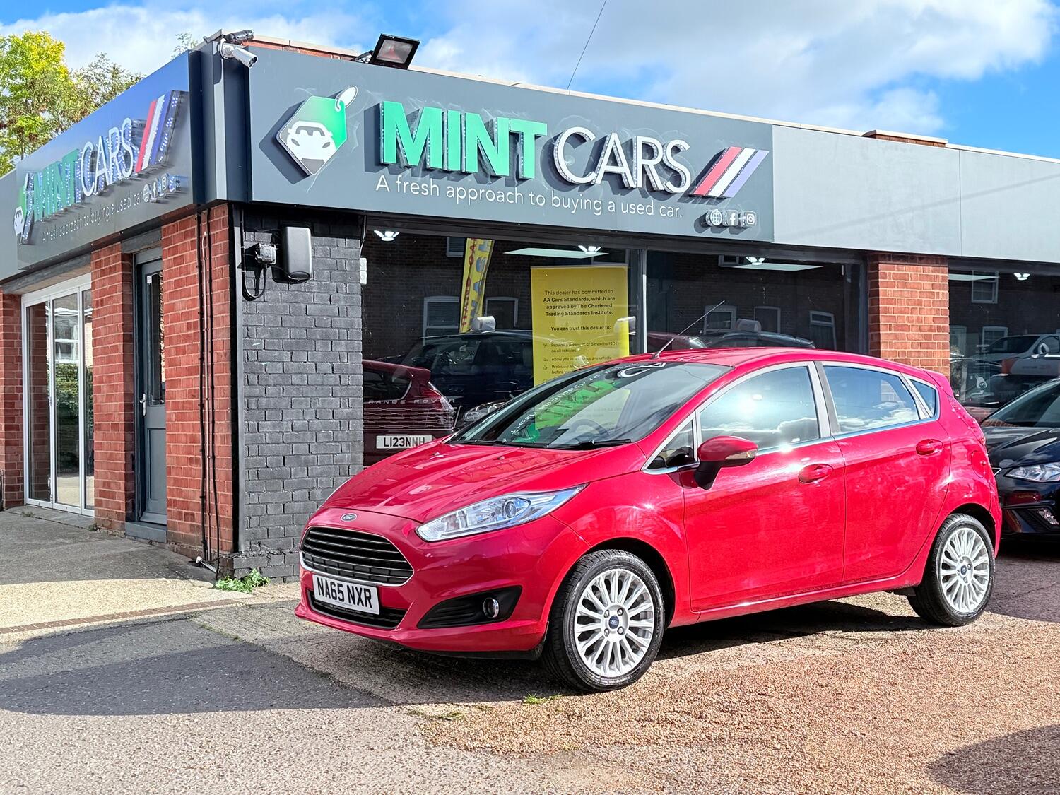 Used Ford Fiesta 2015 for sale - 76376911: Photo 4