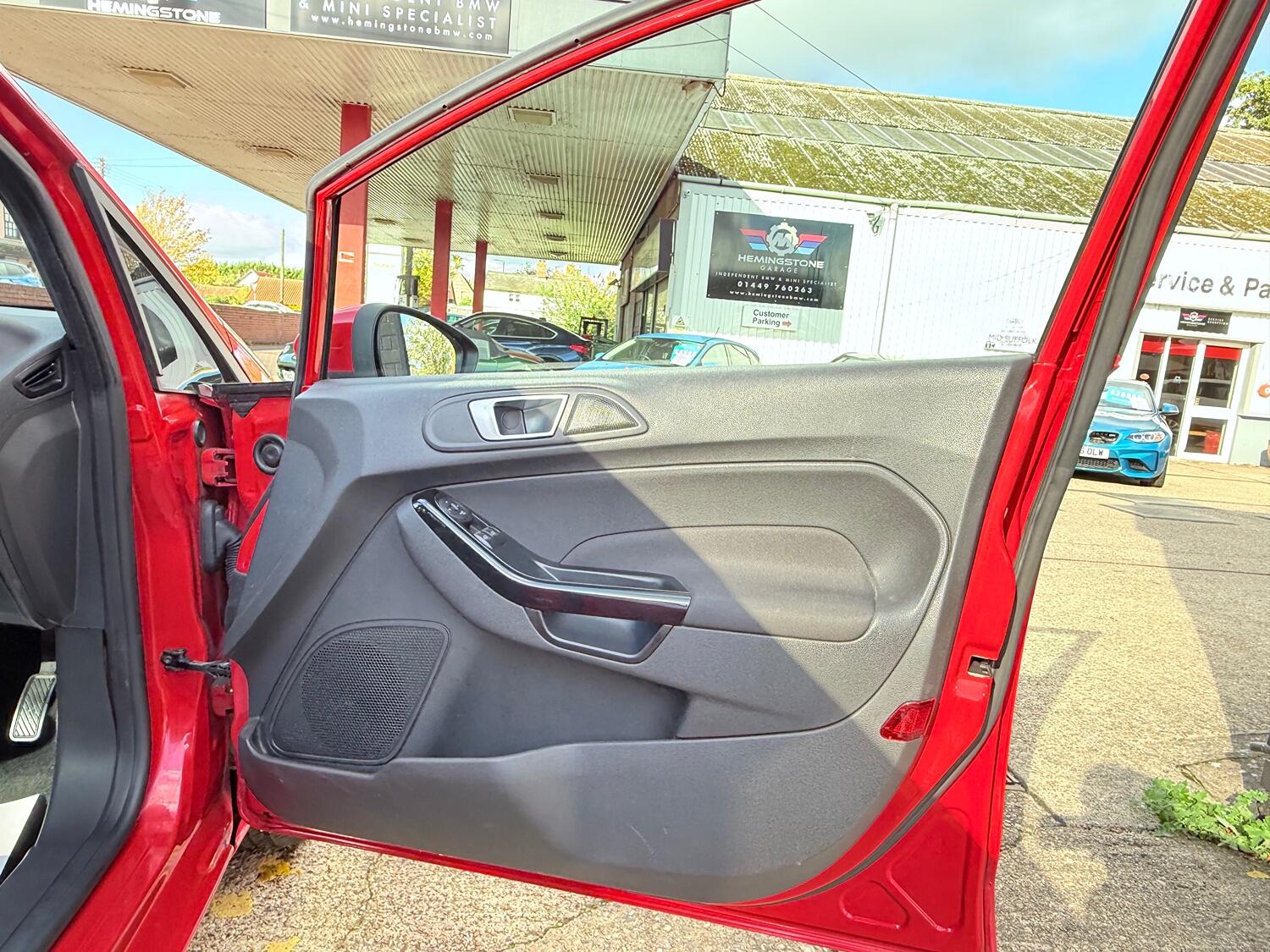 Used Ford Fiesta 2015 for sale - 76376911: Photo 45