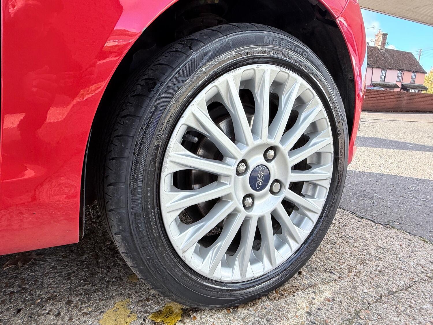 Used Ford Fiesta 2015 for sale - 76376911: Photo 51