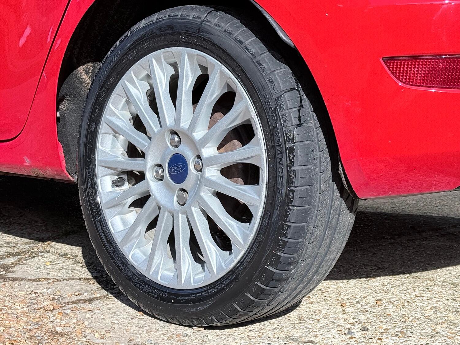 Used Ford Fiesta 2015 for sale - 76376911: Photo 53