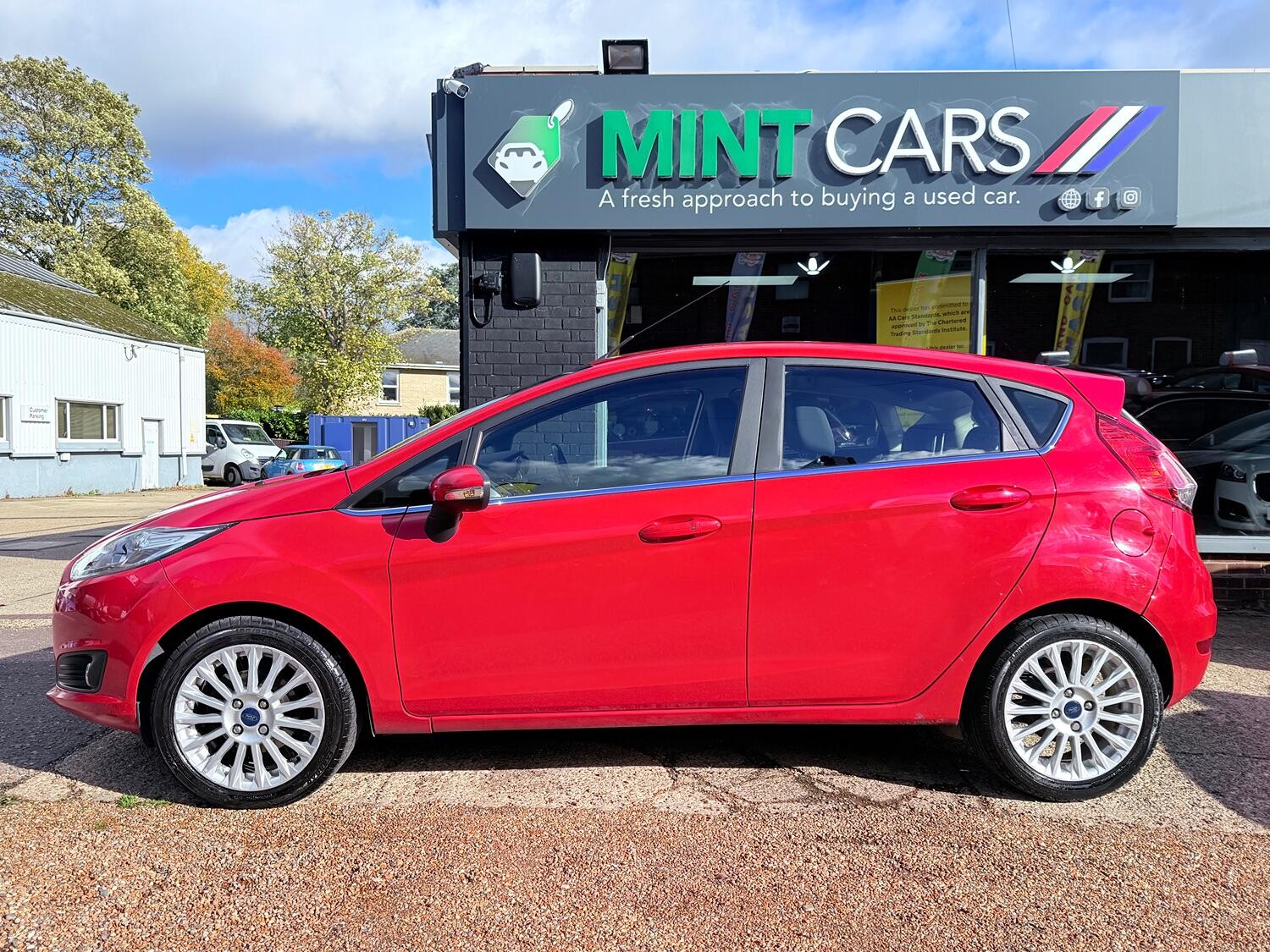 Used Ford Fiesta 2015 for sale - 76376911: Photo 6