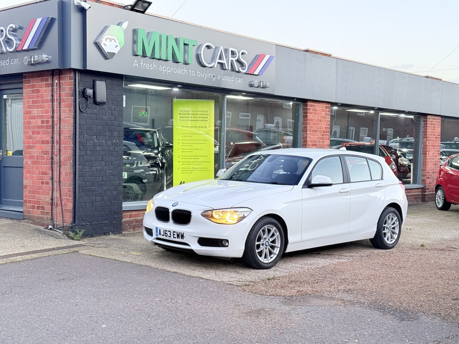 Used BMW 1 Series 2014 for sale - 76911033: Photo 2