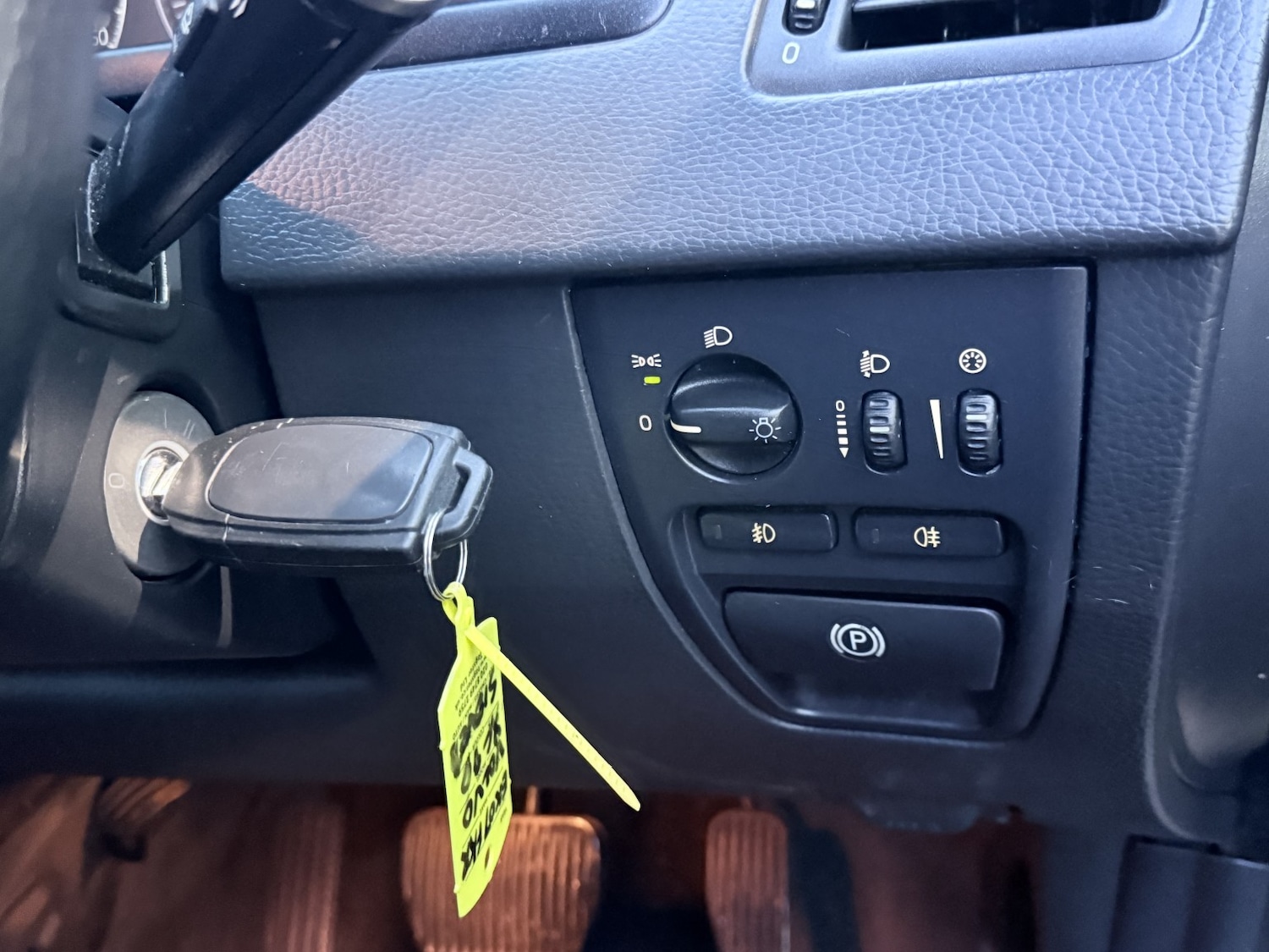 Used Volvo XC90 2007 for sale - 78090666: Photo 30