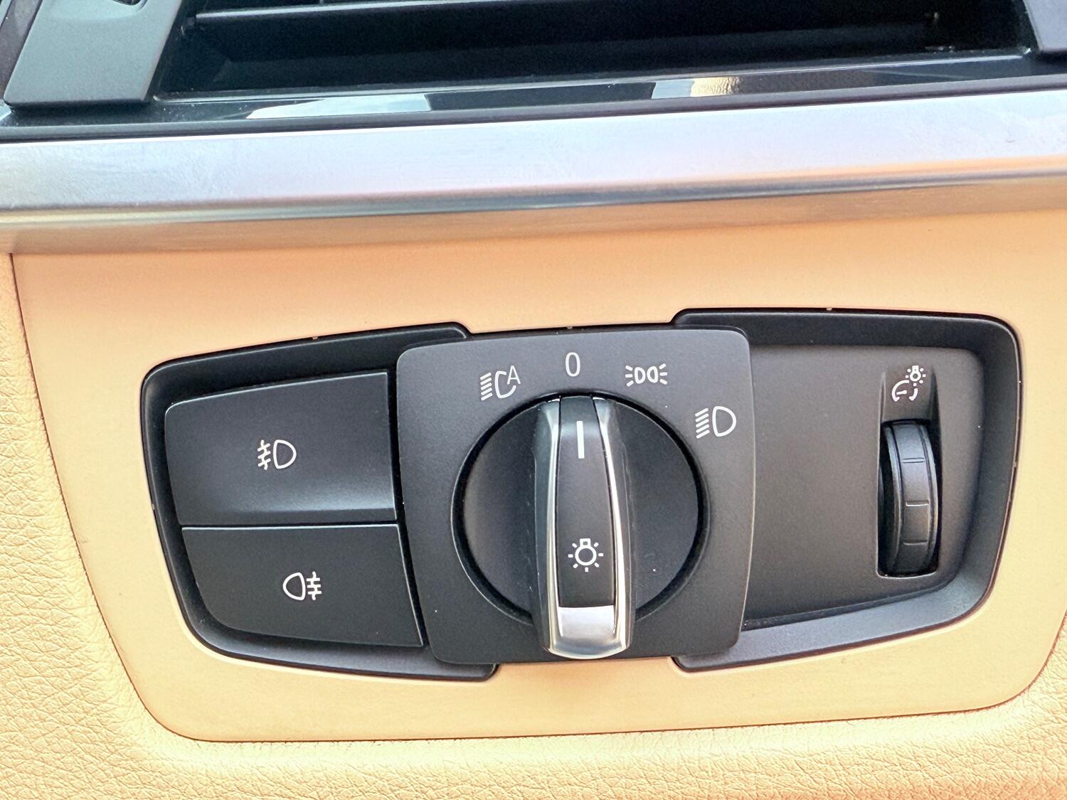 Vehicle 60
