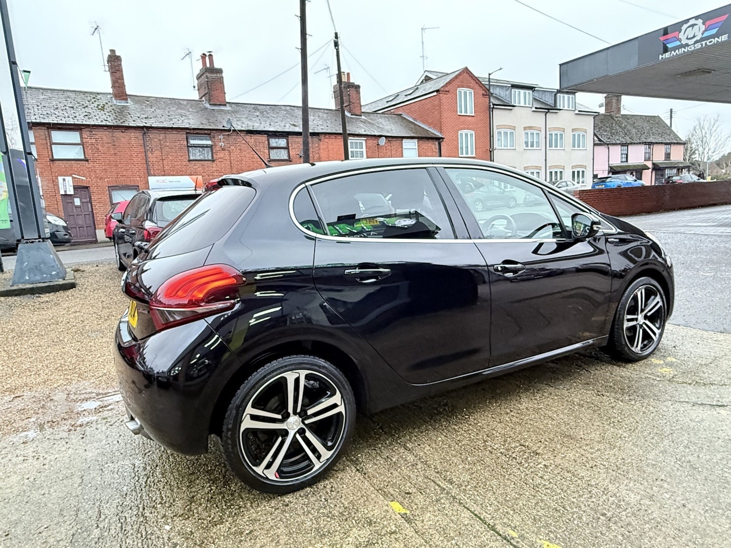 Used Peugeot 208 2019 for sale - 77482299: Photo 18