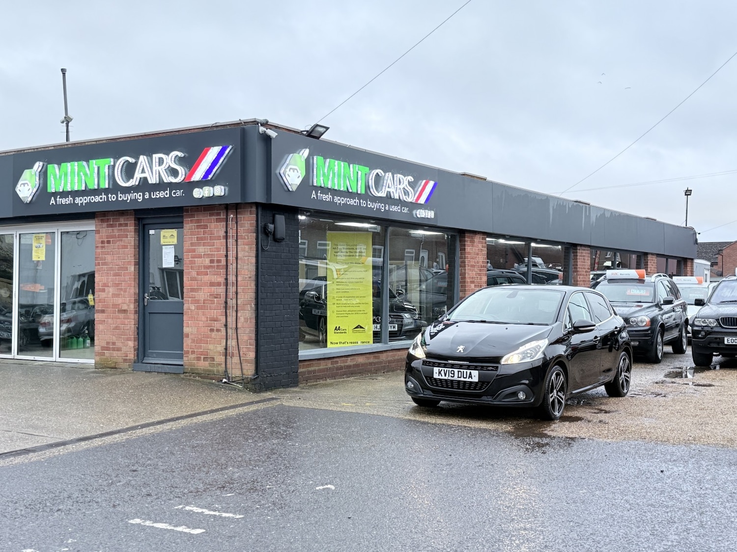 Used Peugeot 208 2019 for sale - 77482299: Photo 2