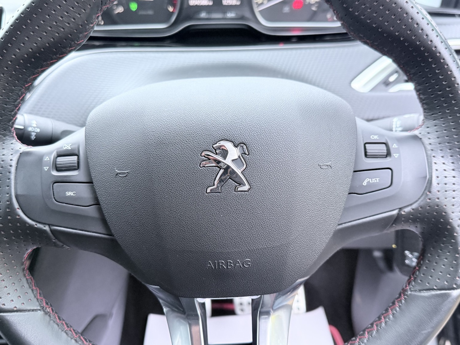 Used Peugeot 208 2019 for sale - 77482299: Photo 38