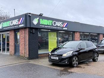 Used Peugeot 208 2019 for sale - 77482299: Photo