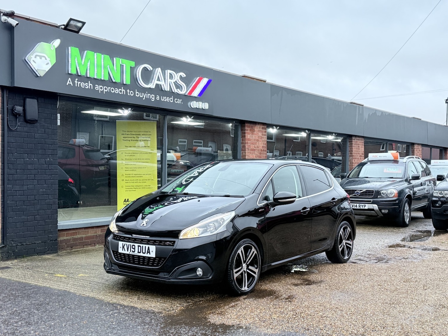 Used Peugeot 208 2019 for sale - 77482299: Photo 4