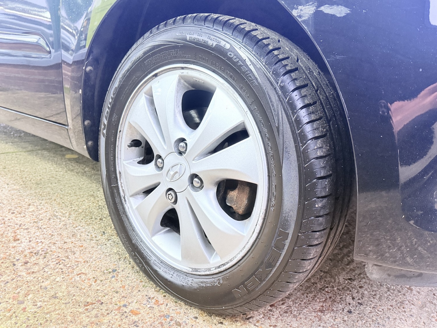 Used Hyundai i10 2012 for sale - 77129554: Photo 33