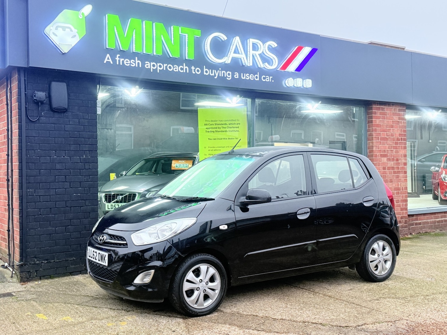 Used Hyundai i10 2012 for sale - 77129554: Photo 4