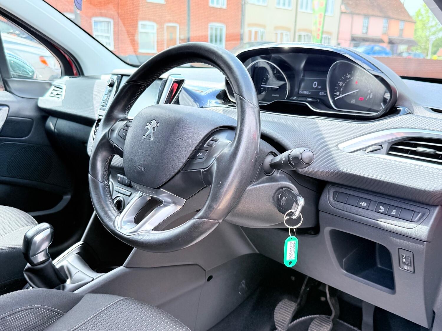 Used Peugeot 208 2015 for sale - 76769386: Photo 31