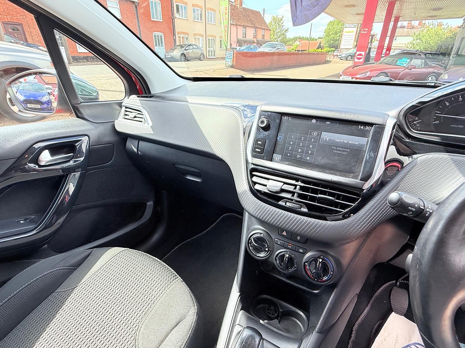 Used Peugeot 208 2015 for sale - 76769386: Photo 33