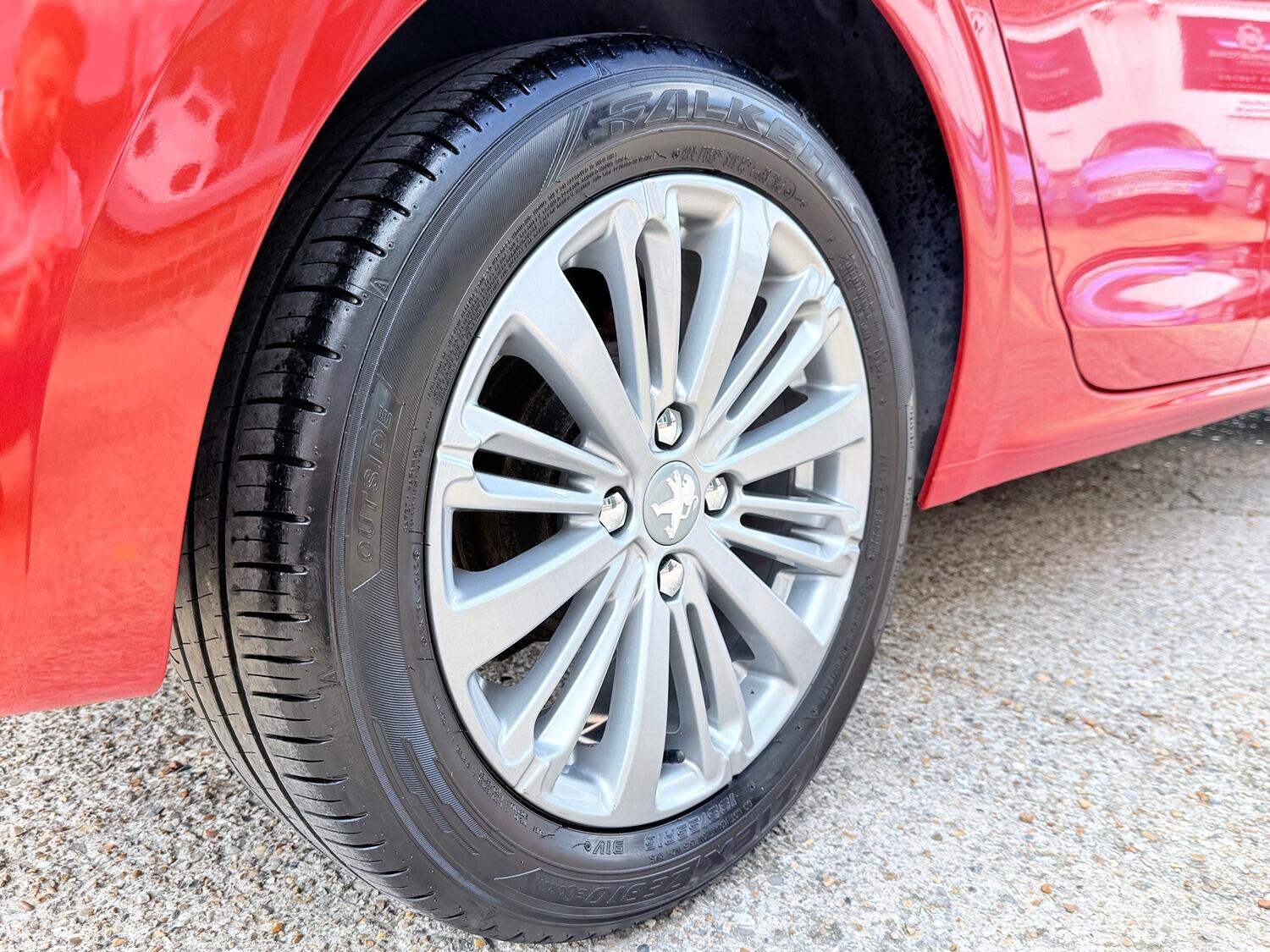 Used Peugeot 208 2015 for sale - 76769386: Photo 65