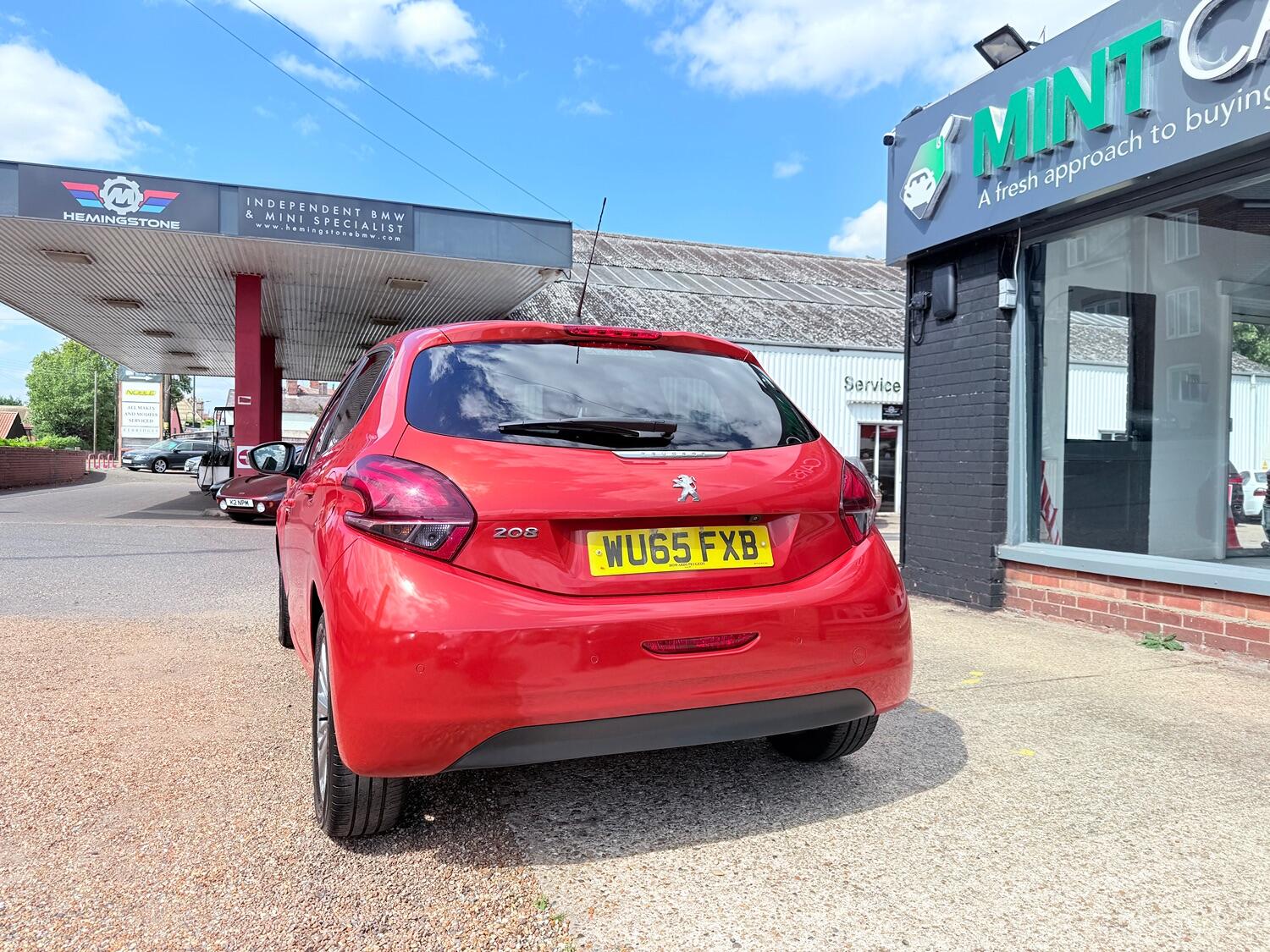 Used Peugeot 208 2015 for sale - 76769386: Photo 8