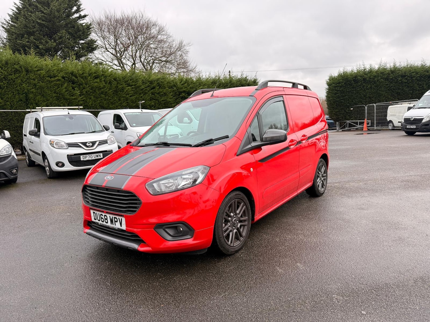 Used Ford Transit Courier 2018 for sale - 77775469: Photo 2