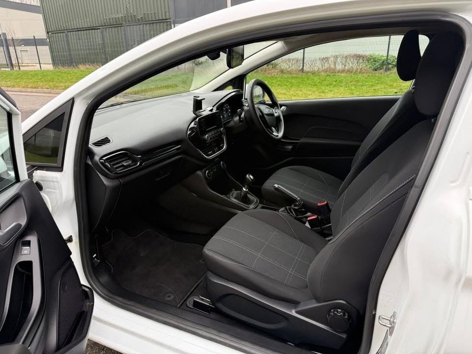 Used Ford Fiesta 2020 for sale - 77303893: Photo 4