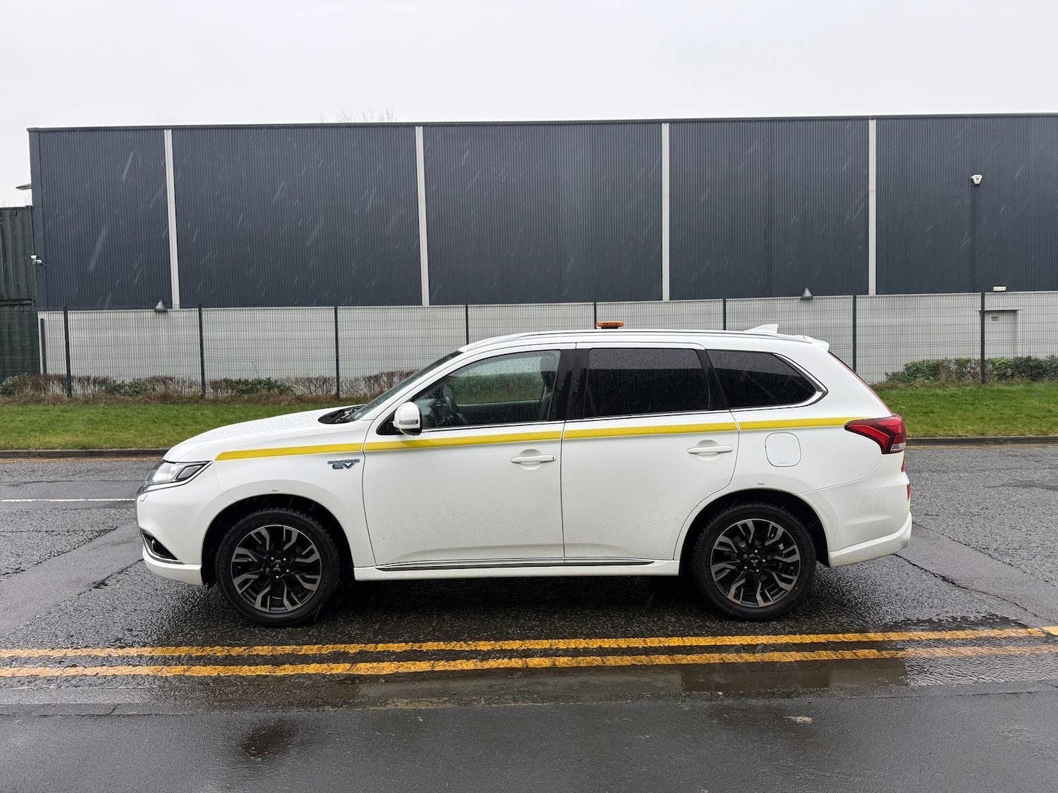 Used Mitsubishi Outlander 2018 for sale - 77458796: Photo 3