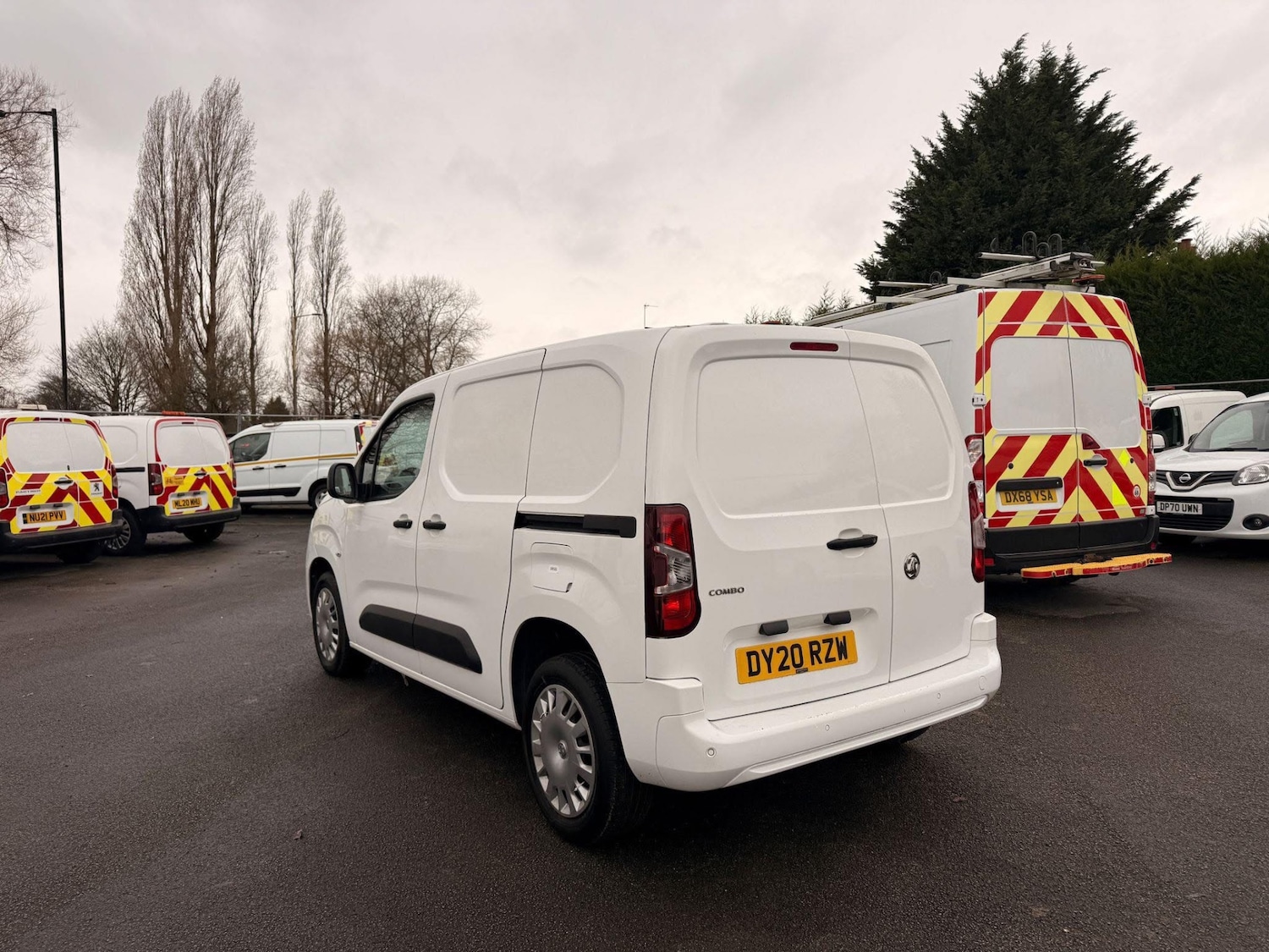 Used Vauxhall Combo 2020 for sale - 77532225: Photo 4