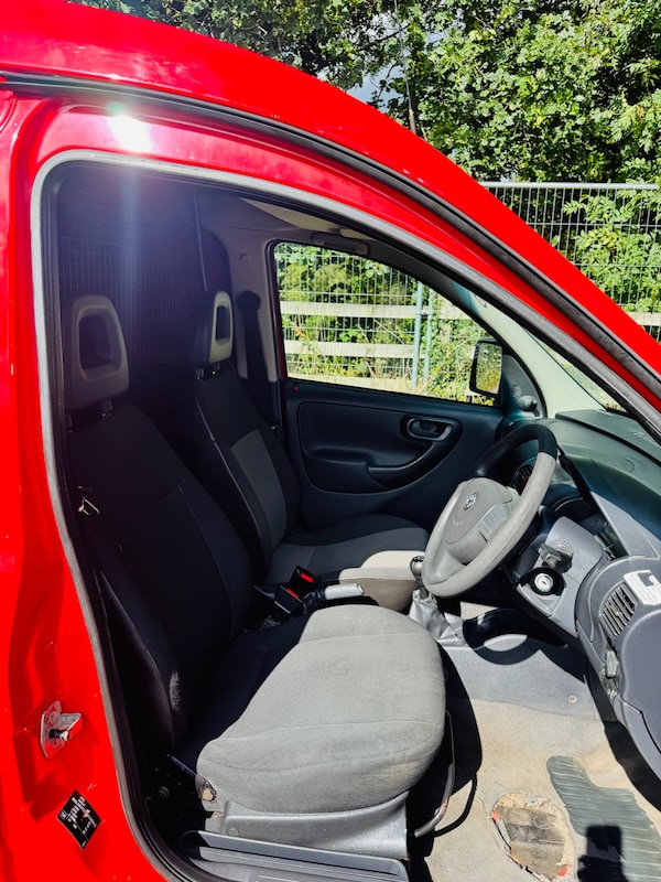 Used Vauxhall Combo 2011 for sale - 76221909: Photo 13