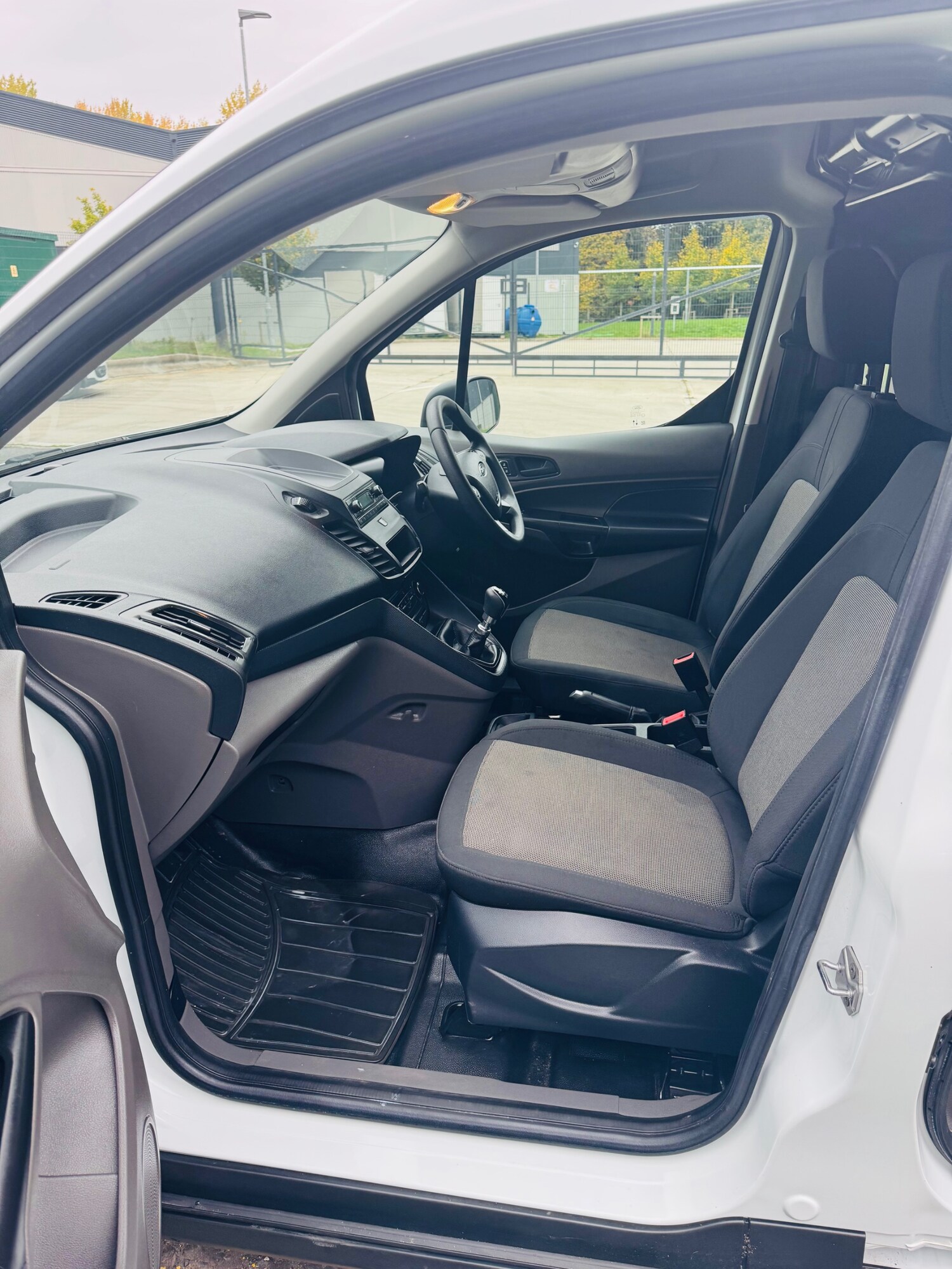 Used Ford Transit Connect 2021 for sale - 76311801: Photo 6