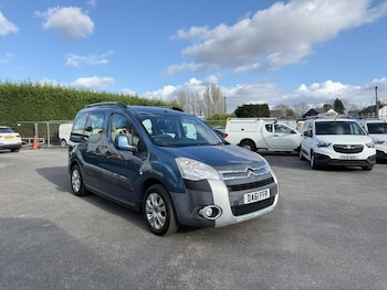 2011 (61) - 1.6 HDi 110 XTR 5dr, 50K MILES, NO VAT