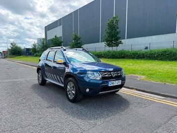 Used Dacia Duster 2018 for sale - 79057426: Photo