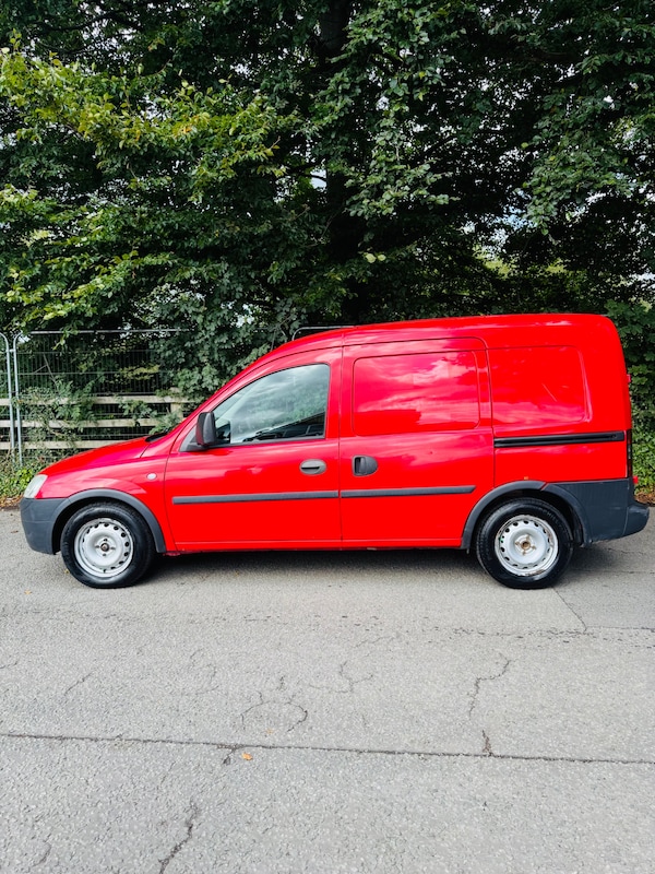 Used Vauxhall Combo 2011 for sale - 76222009: Photo 2