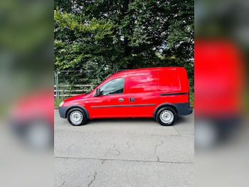 Used Vauxhall Combo 2011 for sale - 76222009: Photo 2